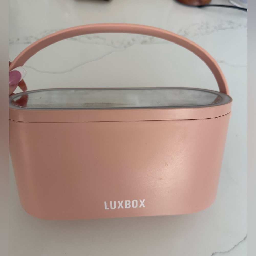 Makeup vanity case with led light NWOT